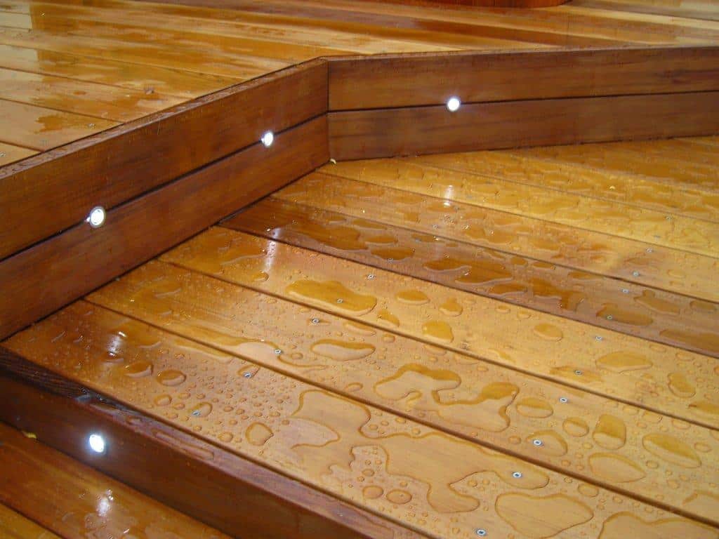 wood stain on cedar decking